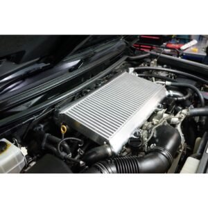 Toyota Landcruiser 200 Series V8 with HPD top mount intercooler upgrade installed