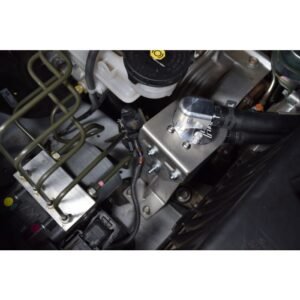 HPD Catch Can installed in Isuzu D-MAX / MUX 2016–2020 DPF model engine bay