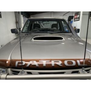 Front view of Nissan Patrol GU TD42 with bonnet scoop for HPD intercooler