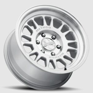 Method Race Wheels 318 machined alloy wheel angled view showing deep lip and barrel depth